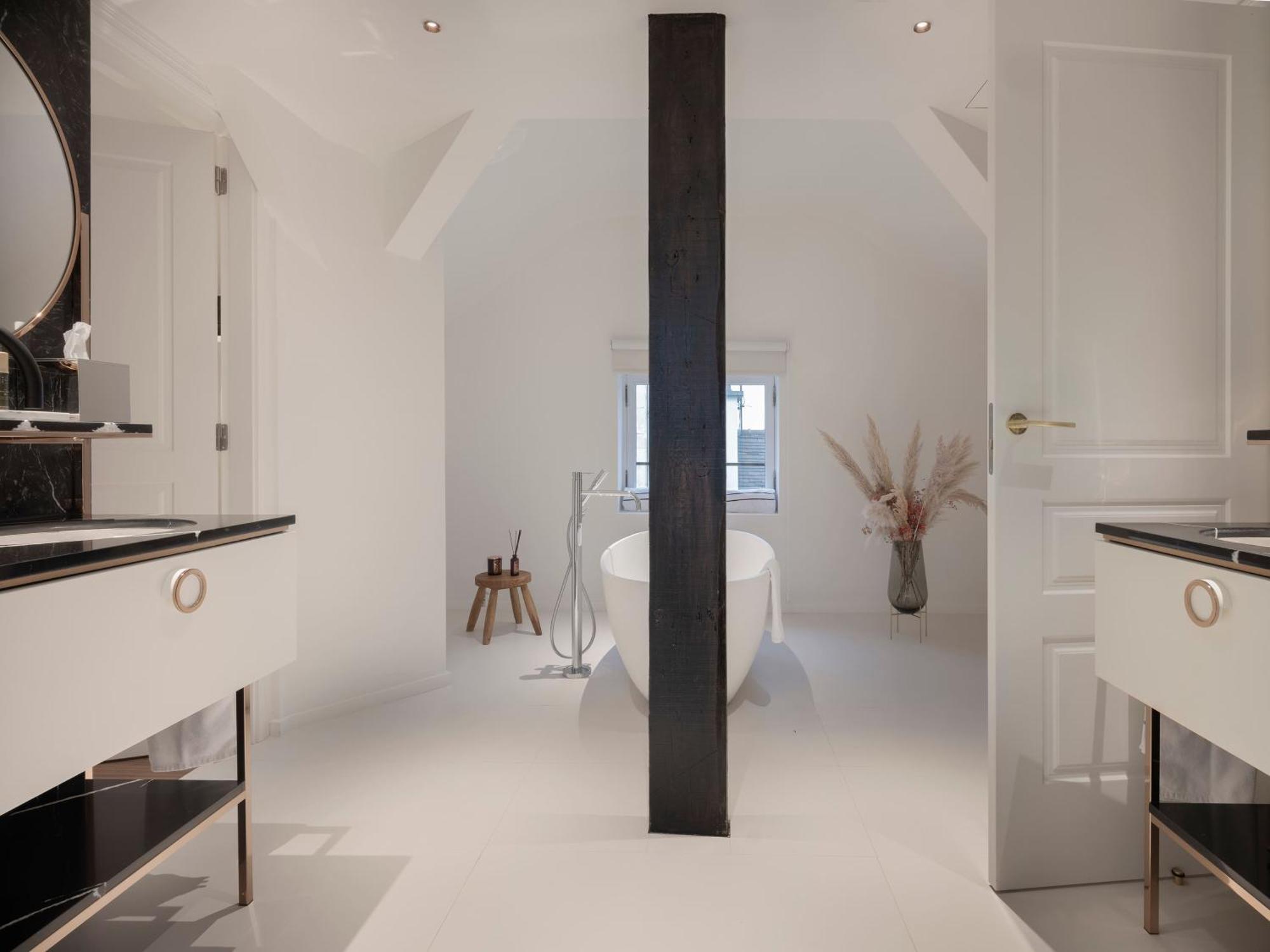 Hotel Maison Colbert Member Of Melia Collection Notre-Dame Paris
